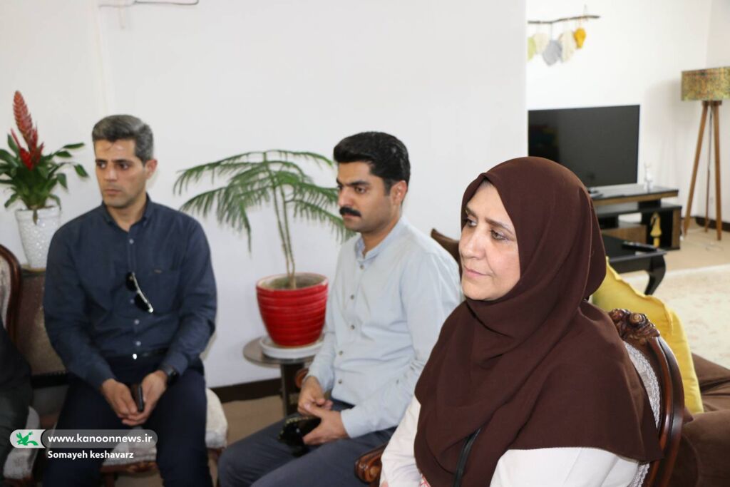 حماسه خلبان شهید الگوی کودکان فارس شد