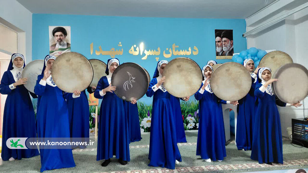 جشن «شکوفه‌ها» برای نوخوان‌ها در ابرکوه برگزار شد