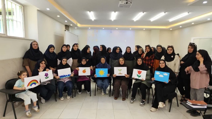 مربی، نخستین باغبان سال‌های کودکی؛ برگزاری دوره آموزش مربیان پیش‌دبستانی در مرکز آموزش کانون استان اصفهان