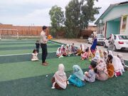 حضور کتابخانه سیار کانون گمیشان در روستای آلتین تخماق