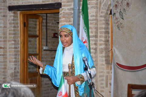 نشست «گلستان‌خوانی» کانون پرورش فکری لرستان