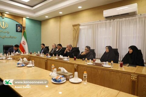 دیدار مدیرعامل و شماری از  مسئولان کانون با معاون رئیس‌جمهور در امور توسعه روستایی و مناطق محروم کشور