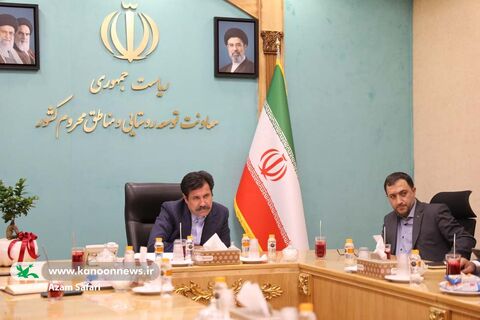 دیدار مدیرعامل و شماری از  مسئولان کانون با معاون رئیس‌جمهور در امور توسعه روستایی و مناطق محروم کشور