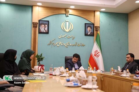 دیدار مدیرعامل و شماری از  مسئولان کانون با معاون رئیس‌جمهور در امور توسعه روستایی و مناطق محروم کشور