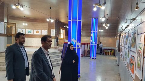 کرمانشاه.  نمایشگاه هفته دفاع مقدس
