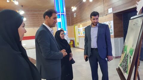 کرمانشاه.  نمایشگاه هفته دفاع مقدس