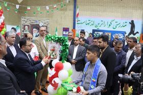 نواخته شدن زنگ مهر و مقاومت در سیستان و بلوچستان با حضور نماینده وزیر آموزش و پرورش