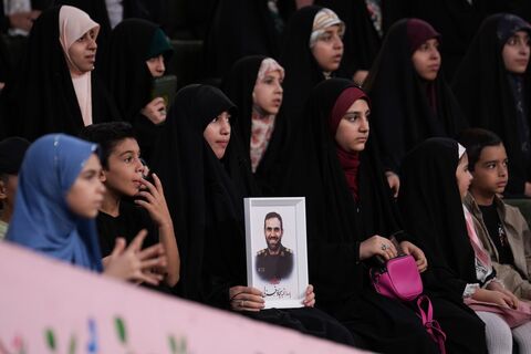 فصل چهارم «محفل ستاره‌ها»