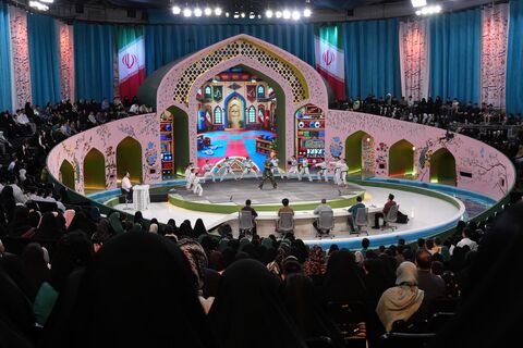 فصل چهارم «محفل ستاره‌ها»