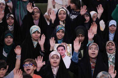 فصل چهارم «محفل ستاره‌ها»