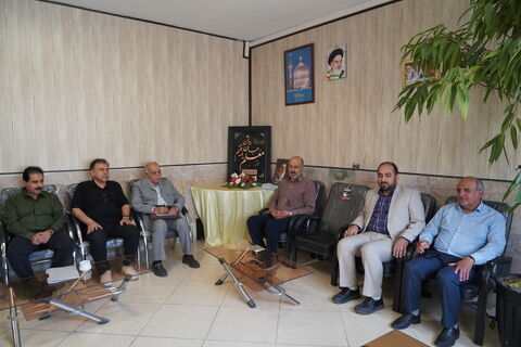 حضور مدیر کل کانون استان در دبیرستان زنده‌یاد رضا صادقی و تبریک روز اول مهر