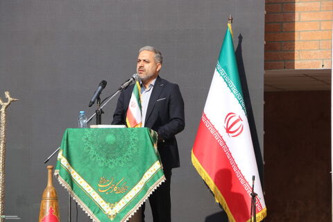 حضور سرپرست کانون گیلان در آیین نواختن زنگ مهر و مقاومت در رشت
