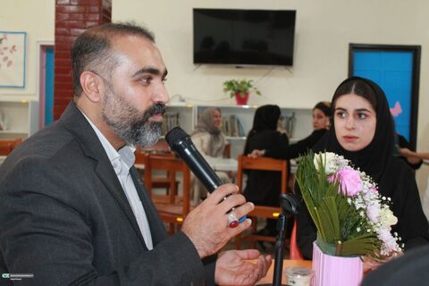 نشست مدیرکل کانون خوزستان با شورای نوجوان کانون باغملک
