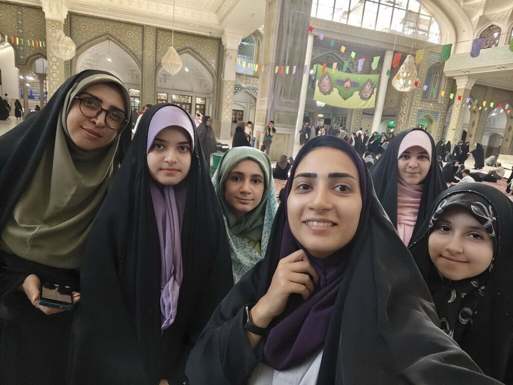 بازدید اعضای کانون از موزه آستان حضرت عبدالعظیم حسنی(ع)
