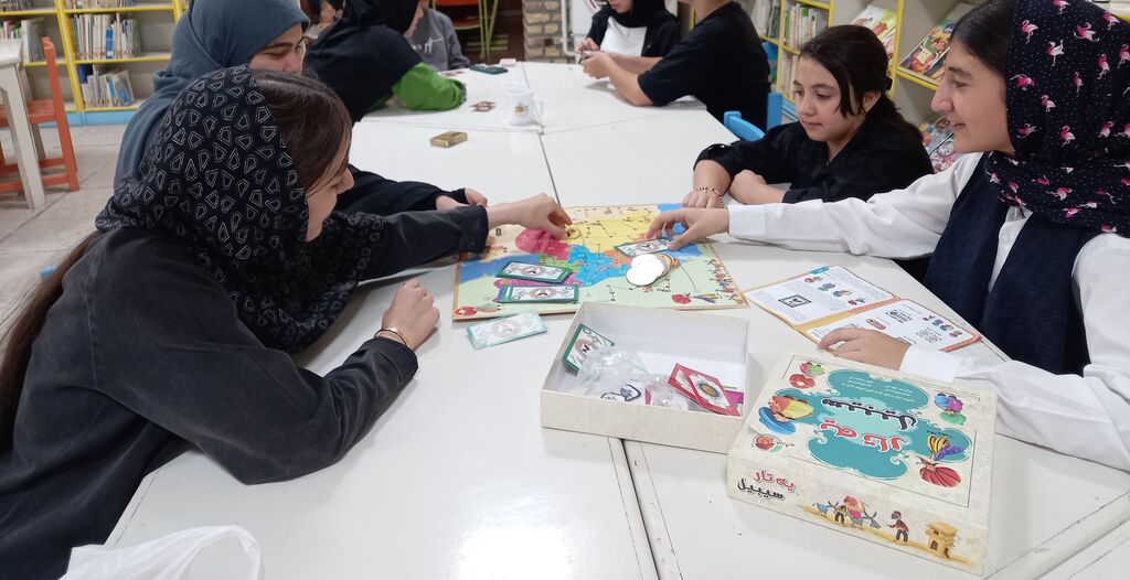 دورهمی «دیگ تو دیگ» با طعم مشارکت و تنوع فرهنگی در مرکز ۳۲