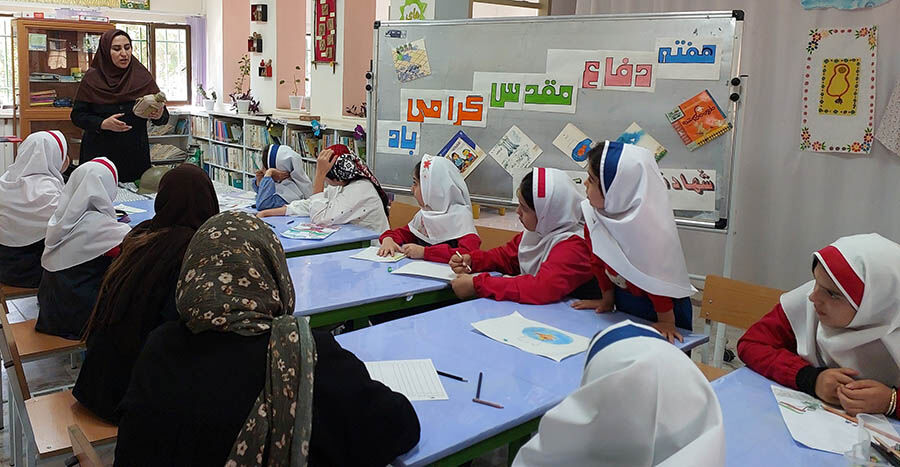 مراکز کانون انگوت و رضی با ویژهبرنامههای فرهنگی به استقبال هفته دفاع مقدس رفتند