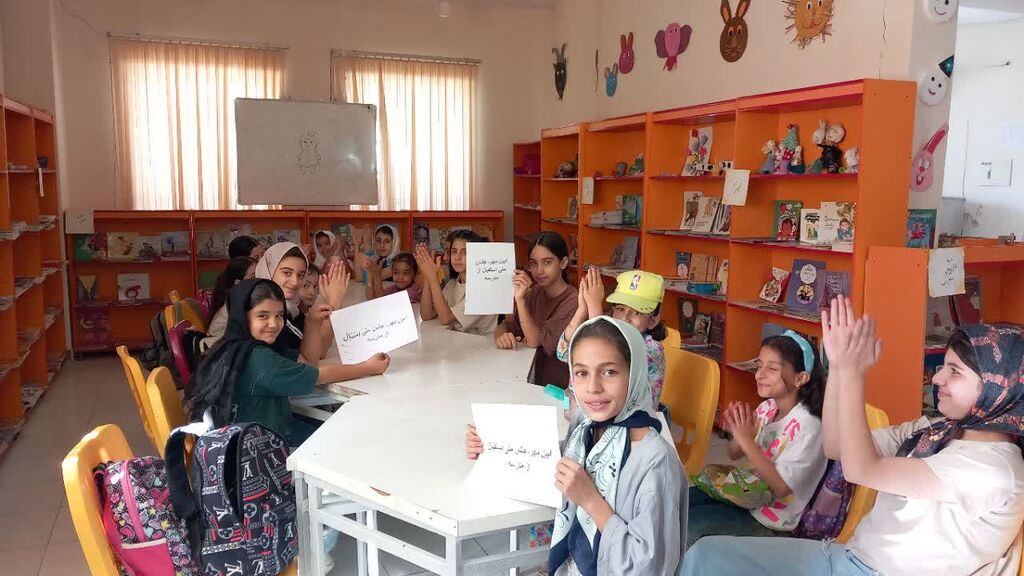 اعضای کانون گواور با اجرای آیین «مهر» به استقبال سال تحصیلی جدید رفتند