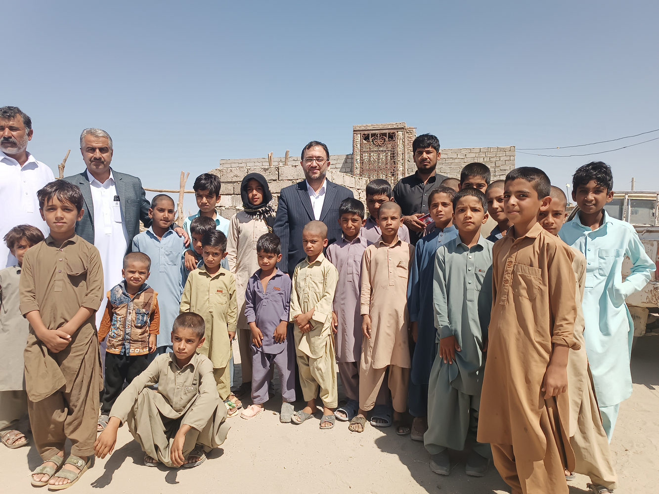 حضور مدیرعامل کانون در منطقه مرزی میرجاوه