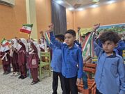 جوانه‌های کلاس اولی در جشن شکوفه‌ها در مرکز فرهنگی‌هنری پارک گلها