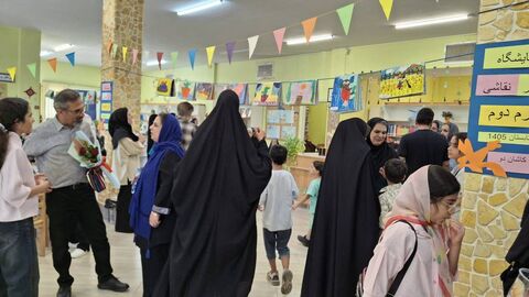 قطار تابستان در ایستگاه هنر و خلاقیت؛ جشن باشکوه پایان تابستان در مرکز شماره ۲ کاشان