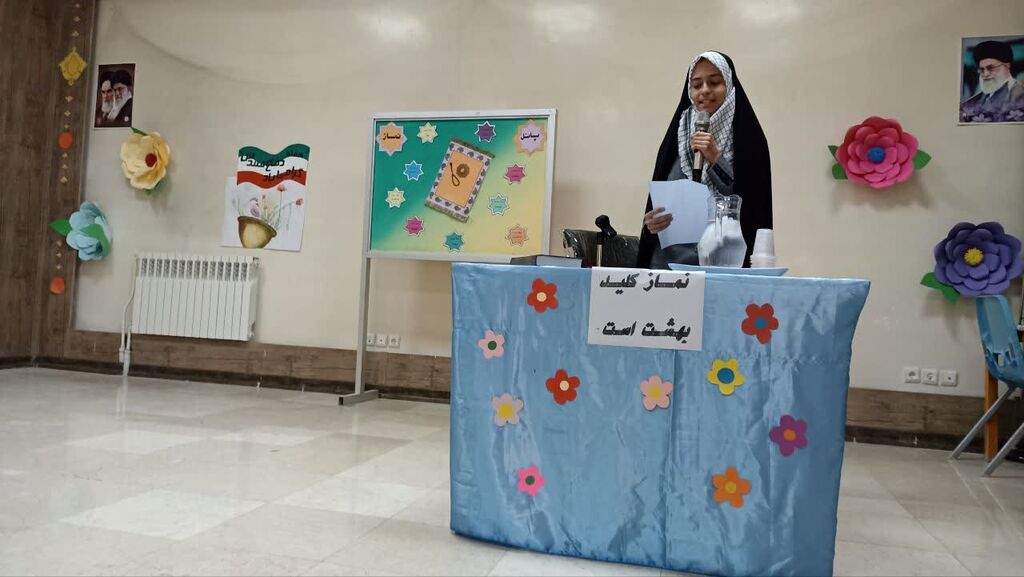 تجلیل از برگزیدگان مسابقات «بوی عطر خدا» در مرکز شماره ۱ کانون اسلامآباد غرب