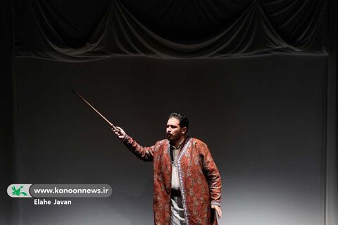 امیر حسین انصافی  اجرای نمایش «بستور سپهسالار کوچک»
