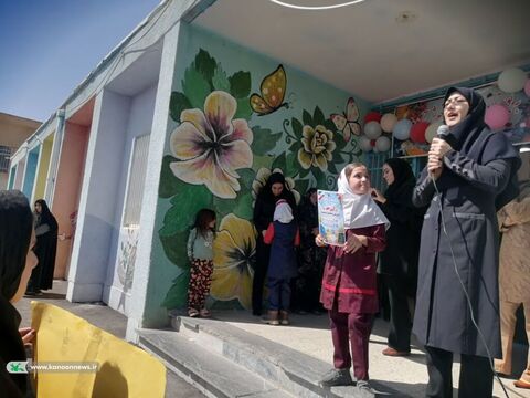 جشن ملی استقبال از مدرسه در مراکز فرهنگی‌هنری و کتابخانه‌های سیار کانون استان زنجان برگزار شد