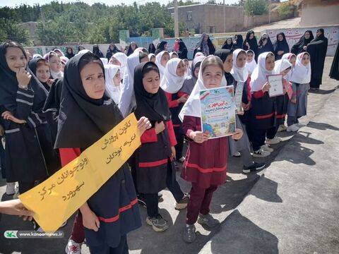 جشن ملی استقبال از مدرسه در مراکز فرهنگی‌هنری و کتابخانه‌های سیار کانون استان زنجان برگزار شد