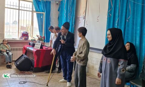جشن ملی استقبال از مدرسه در مراکز فرهنگی‌هنری و کتابخانه‌های سیار کانون استان زنجان برگزار شد