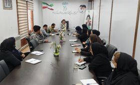 نشست جهاد تبیین دفاع مقدس و دستاوردهای آن در کانون کردستان برگزار شد