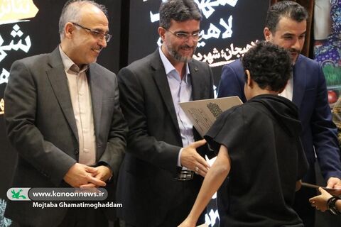 کانون گیلان در پانزدهمین جشنواره ملی تئاتر خیابانی «شهروند» لاهیجان