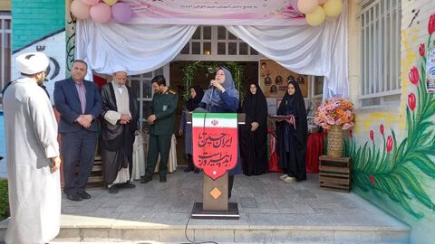 حال‌وهوای دفاع مقدس و بازگشایی مدارس در مراکز کانون استان اصفهان
