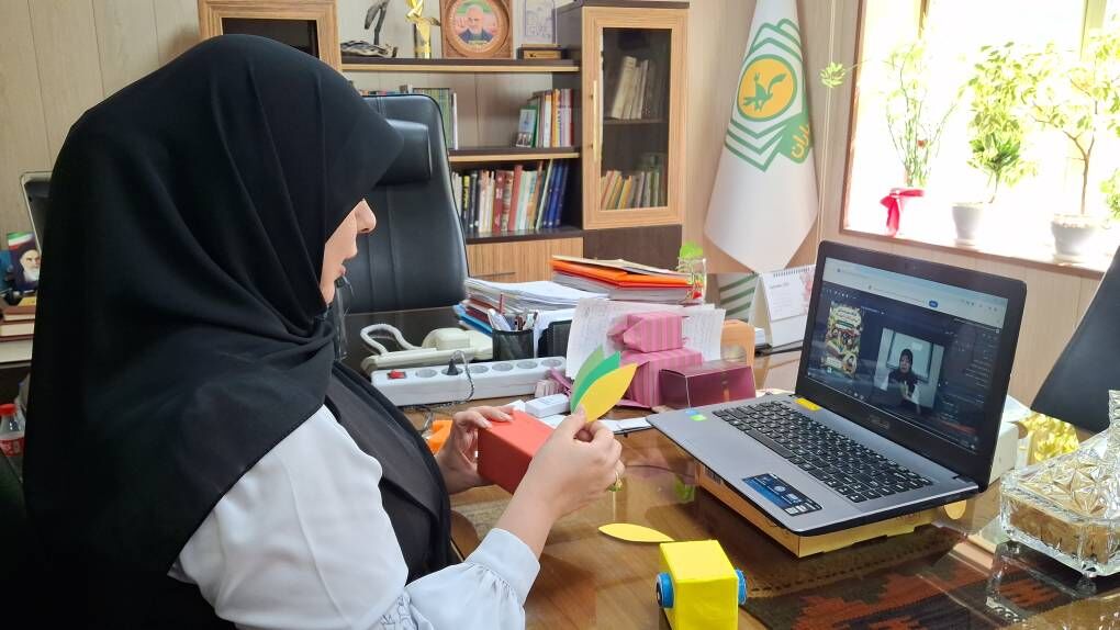 مروجان طرح یاسمن کانون با ظرفیت‌های عروسک در ترویج کتاب آشنا شدند