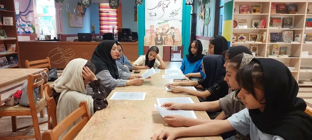 یک تابستان با گلستان سعدی در کانون قزوین