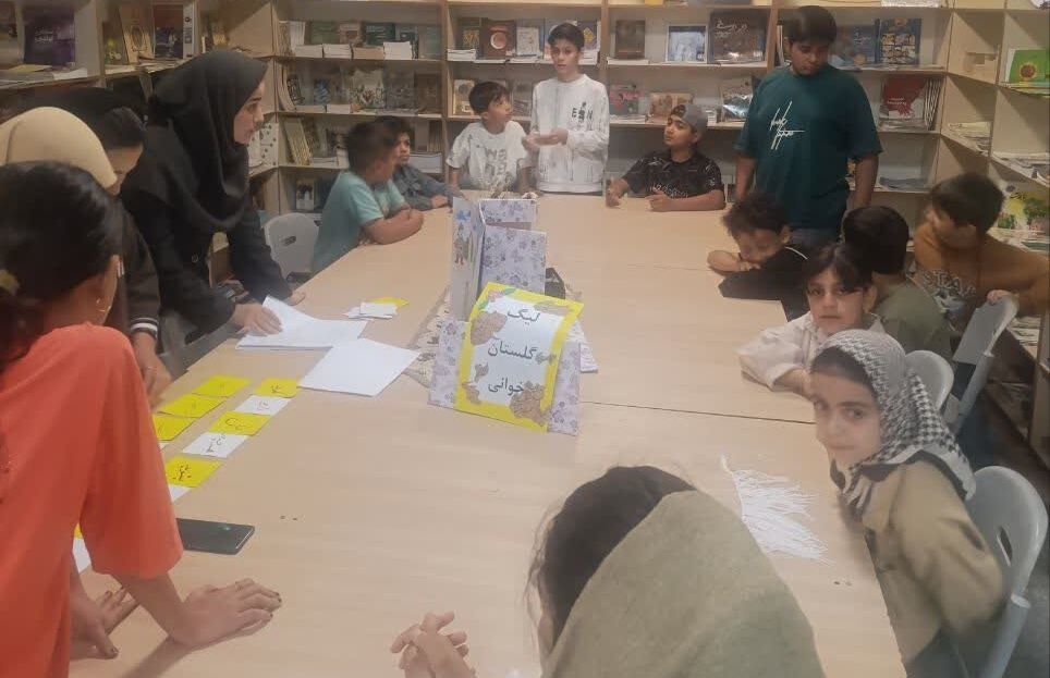 یک تابستان با گلستان سعدی در کانون قزوین