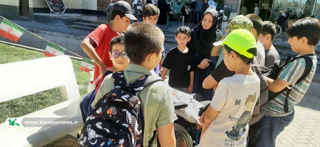 اعضای مرکز فرهنگی هنری شماره ۸ مهمان موزه دفاع مقدس قم شدند