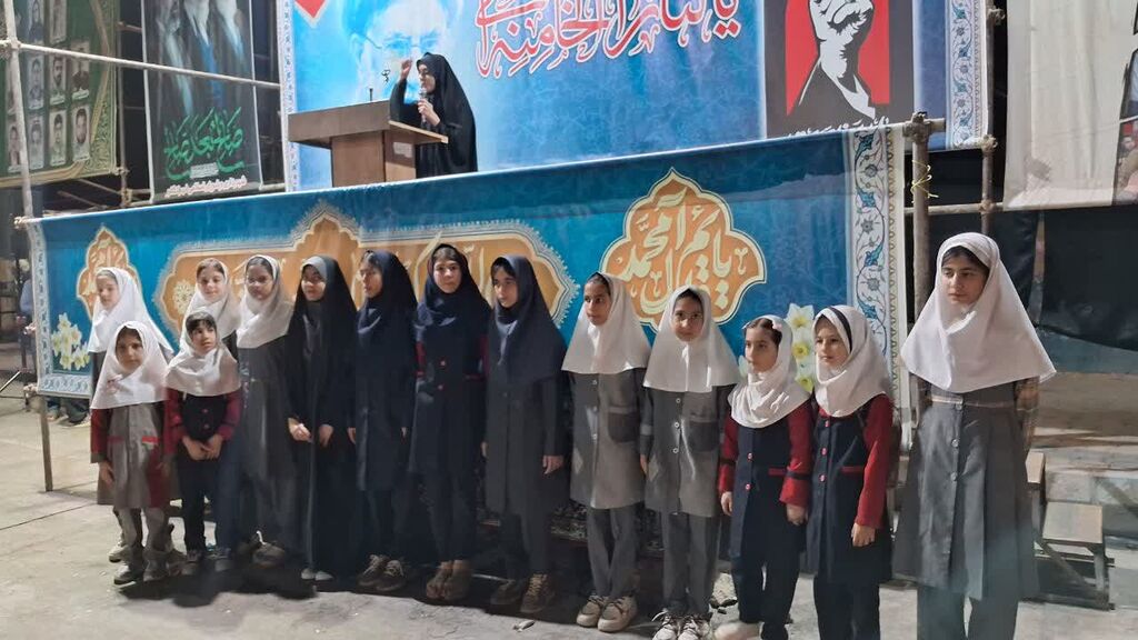 تجمع شبانه مردمی کنگاور میزبان برنامههای فرهنگی کانون شد