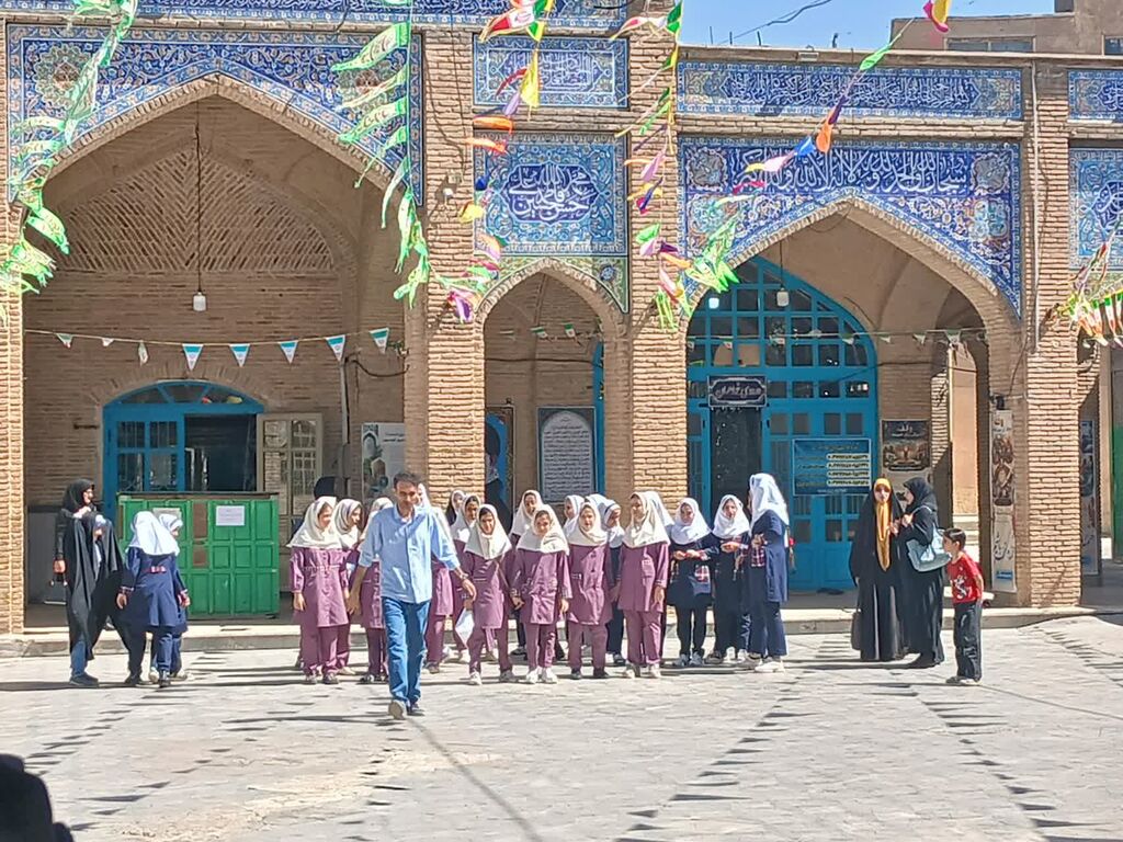 رونمایی از نماهنگ «دختر آرمانی» در کانون کرمانشاه