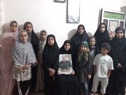 دیدار گرم کودکان و نوجوانان مرکز هرمز با مادر شهید جواد رئوفی مقدم