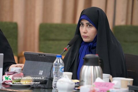 هاجر کامرانی شهری  در  پنجمین نشست مدیران ارشد کانون