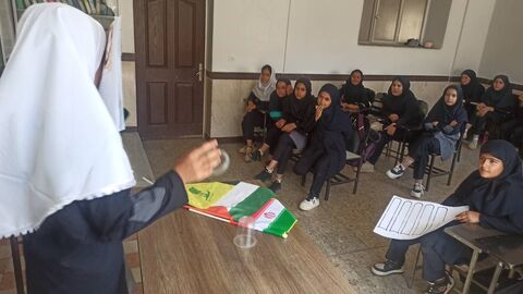 در راستای ترویج فرهنگ ایثار و مقاومت و با شعار «لبیک یا خامنه‌ای»، ویژه‌برنامه‌های متعددی در مراکز کانون آذربایجان شرقی در حال اجرا است.