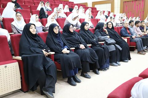 گزارش تصویری | بازدید مدیرکل، معاونان و کارشناسان کانون استان اردبیل از نمایشگاه عملیات رمضان