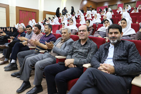 گزارش تصویری | بازدید مدیرکل، معاونان و کارشناسان کانون استان اردبیل از نمایشگاه عملیات رمضان