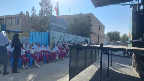 تماشاخانه سیار کانون در گلپایگان؛ روایت نمایشی وطن، مقاومت و همدلی در قاب هنر