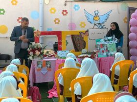 کودکان با پیام‌های صلح و دوستی، «مشق پرواز» را در بازرگان اجرا کردند