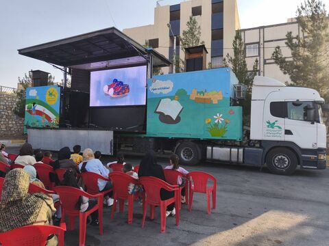تماشاخانه سیار کانون در خوانسار؛ روایتی دیگر از هنر نمایش در قاب وطن، مقاومت و هم‌دلی