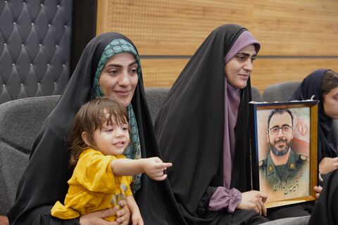 تجلیل از برگزیدگان پویش ملی ایثار
