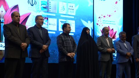 تجلیل از برگزیدگان پویش ملی ایثار