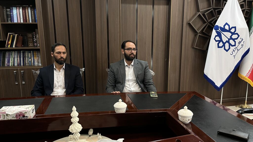 تأکید بر توسعه همکاریهای فرهنگی کانون و شهرداری مریانج