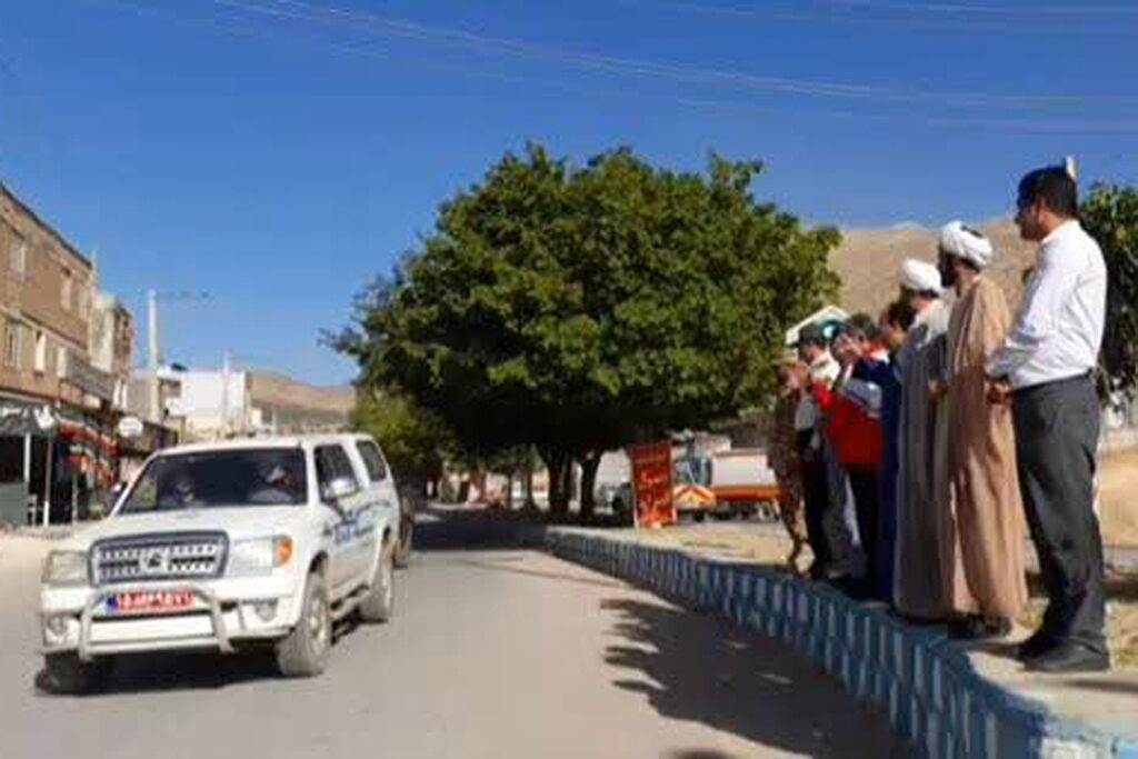 بازخوانی ایثار و رشادت شهدا در مراکز کانون استان